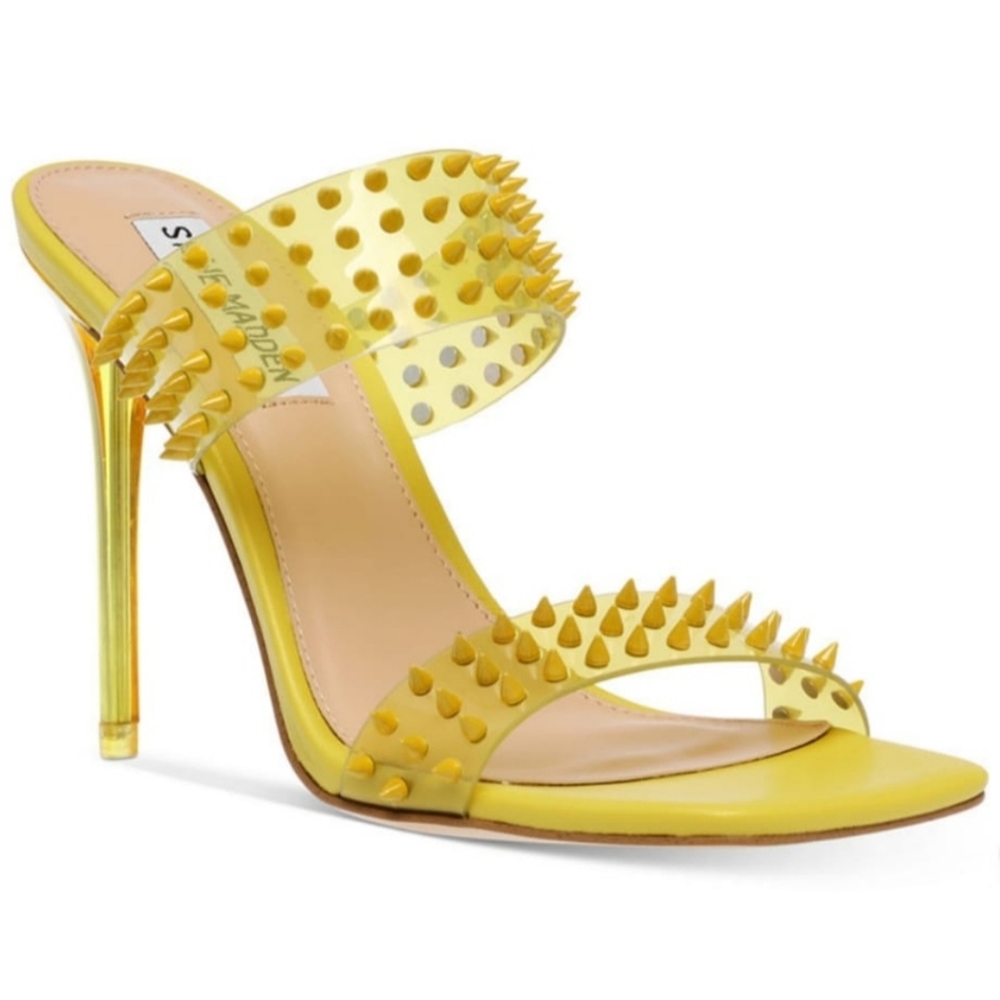 New.....Steve Madden Studded Vinyl Sandals
